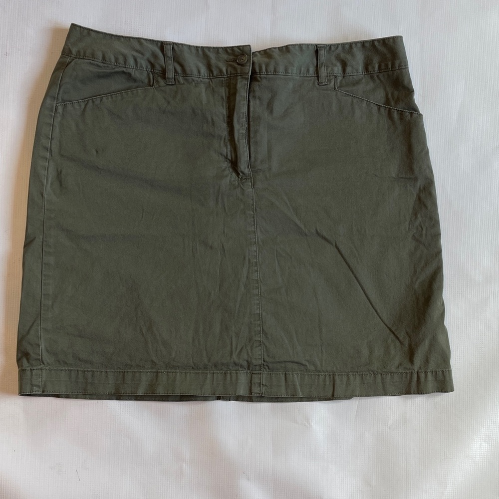 Laura Scott Skorts Size 12